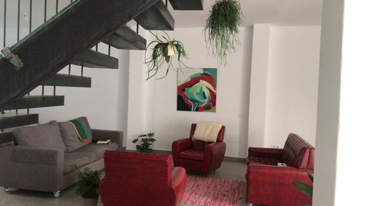 La Casa Movil. Casa De Artistas Villa อัลโกโดนาเลส ภายนอก รูปภาพ