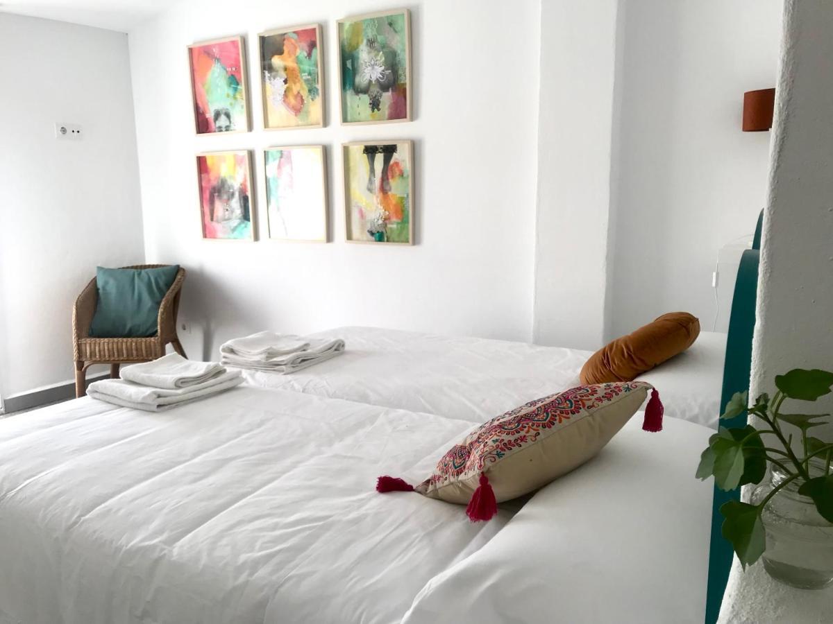 La Casa Movil. Casa De Artistas Villa อัลโกโดนาเลส ภายนอก รูปภาพ