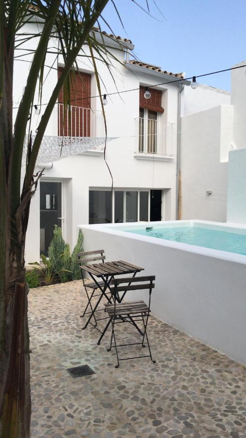 La Casa Movil. Casa De Artistas Villa อัลโกโดนาเลส ภายนอก รูปภาพ